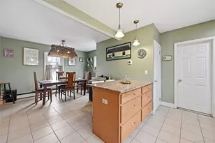 21 King St, Hampton Bays, NY 11946 - Photo 14