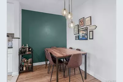 35-32 205th Street #279, Bayside, NY 11361 - Photo 4