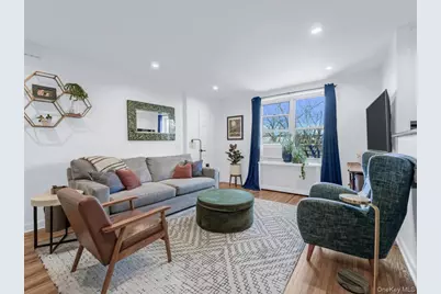 35-32 205th Street #279, Bayside, NY 11361 - Photo 2