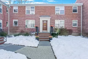 35-32 205th St, Bayside, NY 11361 - Photo 12