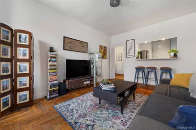 2199 Holland Avenue #5P, Bronx, NY 10462 - Photo 1