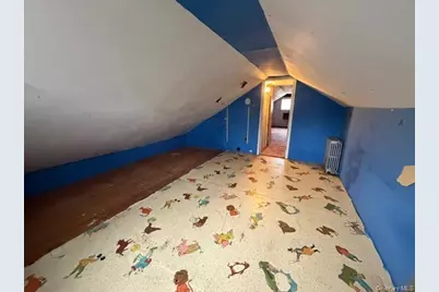 207 Morsemere Avenue, Yonkers, NY 10703 - Photo 16