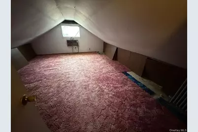 207 Morsemere Avenue, Yonkers, NY 10703 - Photo 14