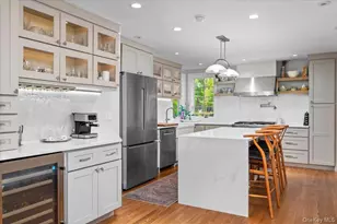199 Hickory Grove Dr E, Larchmont, NY 10538 - Photo 20