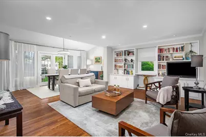 199 Hickory Grove Drive E, Larchmont, NY 10538 - Photo 18