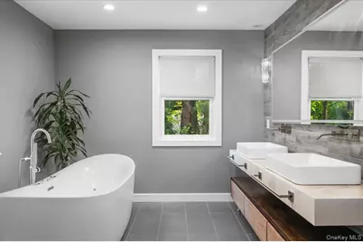 199 Hickory Grove Drive E, Larchmont, NY 10538 - Photo 26