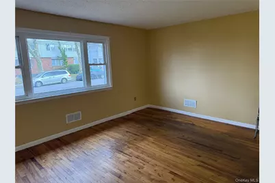 148-42 231st Street #1, Springfield Gardens, NY 11413 - Photo 8