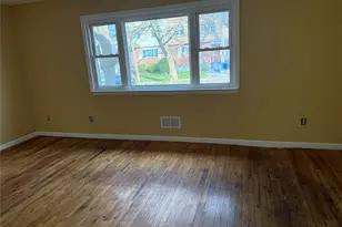 148-42 231st St, Springfield Gardens, NY 11413 - Photo 2