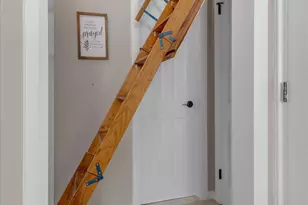 60-22 251st St, Little Neck, NY 11362 - Photo 12