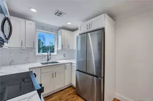 177 Waverly Ave, Patchogue, NY 11772 - Photo 12