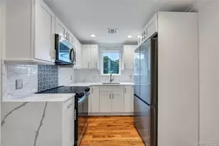 177 Waverly Ave, Patchogue, NY 11772 - Photo 10