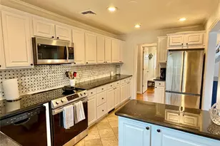 50 Hazelwood Ave, Westhampton Beach, NY 11978 - Photo 6