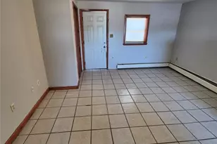 2071 Ulster Ave, Kingston, NY 12449 - Photo 4