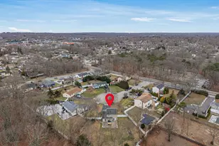 5 Donna Ct, Selden, NY 11784 - Photo 22