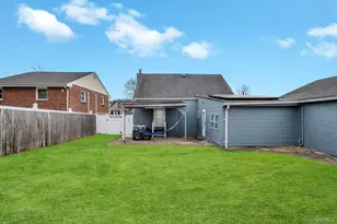 60 Herbert Herbert Ave, Elmont, NY 11003 - Photo 16