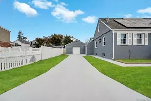 60 Herbert Herbert Ave, Elmont, NY 11003 - Photo 6