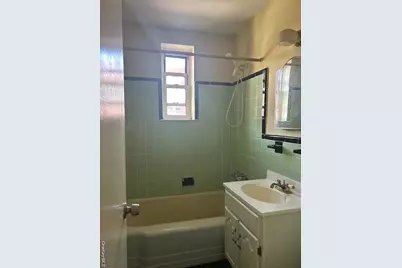 8385 116th Street #6F, Richmond Hill, NY 11418 - Photo 4