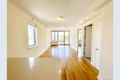 26-38 28 Street #C3, Astoria, NY 11102 - Photo 8