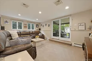 19 Keswick Ln, Plainview, NY 11803 - Photo 22