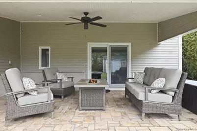 19 Keswick Lane, Plainview, NY 11803 - Photo 38