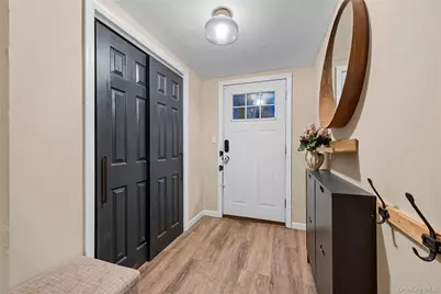 251 Forest Avenue, Lynbrook, NY 11563 - Photo 12