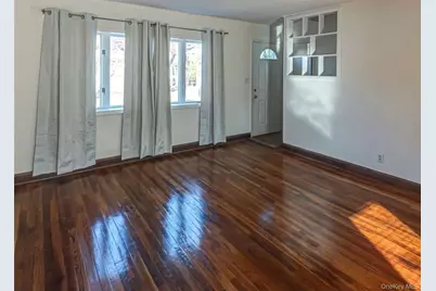 75 Miles Avenue, Albertson, NY 11507 - Photo 2