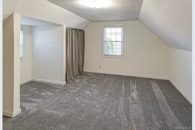 75 Miles Avenue, Albertson, NY 11507 - Photo 6