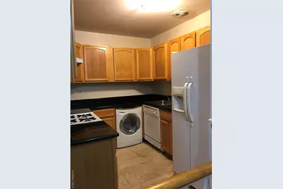 14144 84th Road #4R, Jamaica, NY 11435 - Photo 2