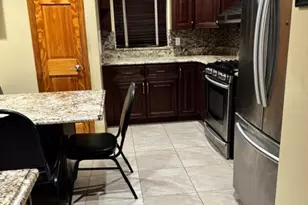 173-11 Booth Memorial Ave, Fresh Meadows, NY 11365 - Photo 10