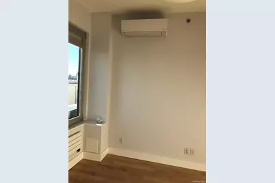 10-50 Jackson Avenue #8C, Long Island City, NY 11101 - Photo 10