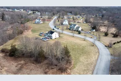 4 Natchu Court, Salisbury Mills, NY 12577 - Photo 32