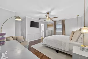 661 Garner Pl, East Meadow, NY 11554 - Photo 14