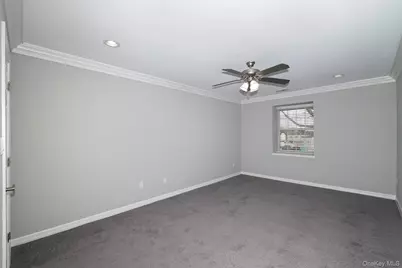 425 Newbridge Road #28, East Meadow, NY 11554 - Photo 6