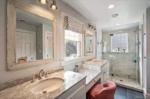 70 Magnolia Ave, Garden City, NY 11530 - Photo 18