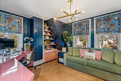 70 Magnolia Avenue, Garden City, NY 11530 - Photo 22