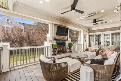 70 Magnolia Avenue, Garden City, NY 11530 - Photo 30