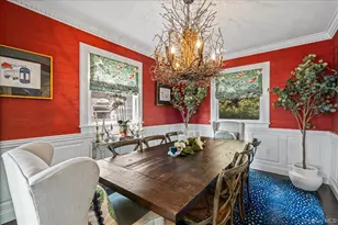 70 Magnolia Ave, Garden City, NY 11530 - Photo 12