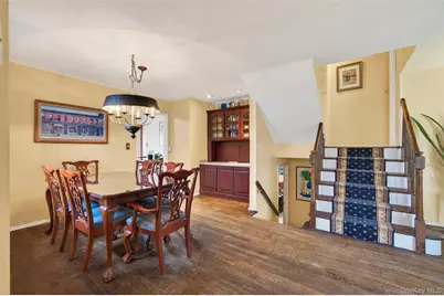 9 Verne Place, Hartsdale, NY 10530 - Photo 6
