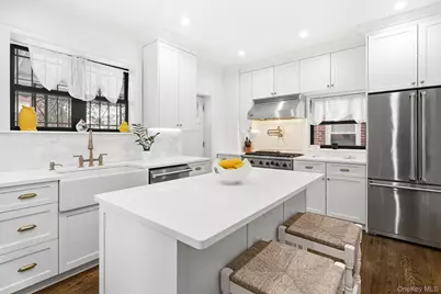 1163 Rhinelander Avenue, Bronx, NY 10461 - Photo 12