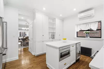 1163 Rhinelander Avenue, Bronx, NY 10461 - Photo 12