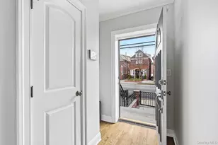 1163 Rhinelander Ave, Bronx, NY 10461 - Photo 2