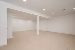 73 Stratford Rd, West Hempstead, NY 11552 - Photo 24