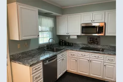 207 Woodbridge Drive #B, Ridge, NY 11961 - Photo 6