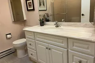 207 Woodbridge Dr, Ridge, NY 11961 - Photo 18