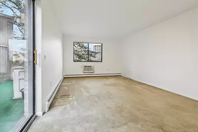 24 Carhart Avenue #210, White Plains, NY 10605 - Photo 8