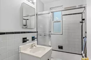 525 W 236th St, Bronx, NY 10463 - Photo 16