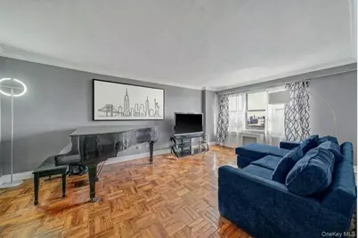 3731 73rd Street #9KL, Jackson Heights, NY 11372 - Photo 2