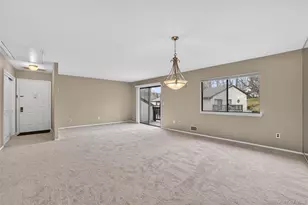 130 G Columbia Ct, Yorktown Heights, NY 10598 - Photo 2