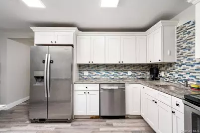 10 Sunnyside Drive, Sound Beach, NY 11789 - Photo 2