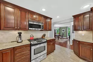 174 Maple St, Croton on Hudson, NY 10520 - Photo 12